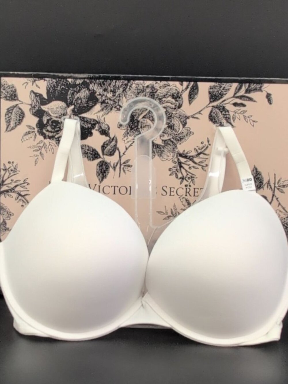 Victoria Secret PINK Wear Everywhere Super Push Up Bra Womens 36DD White
